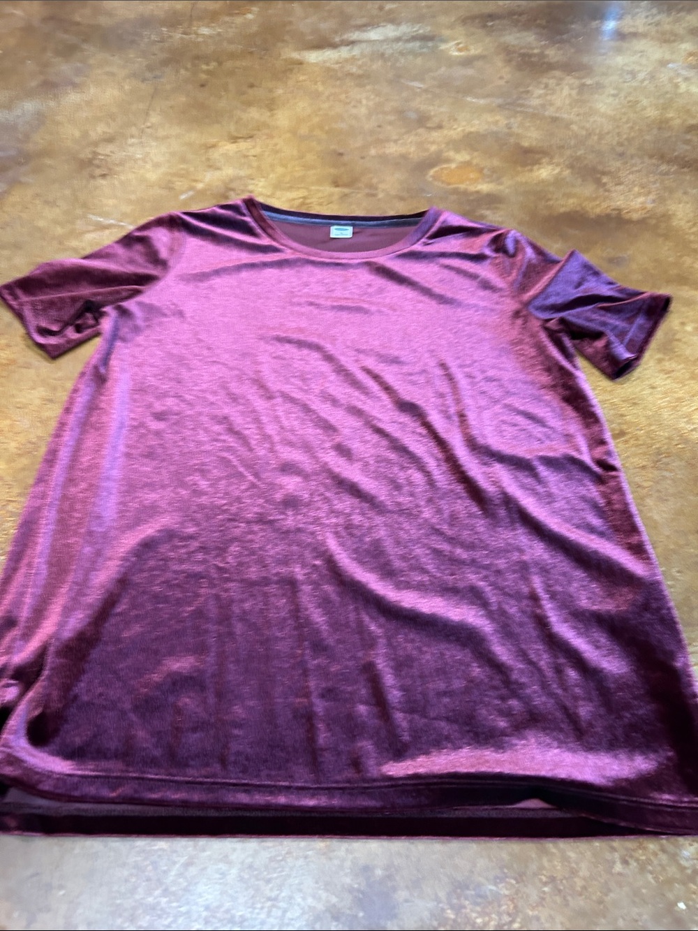 Old Navy Women's Short Sleeve Tee - Wine